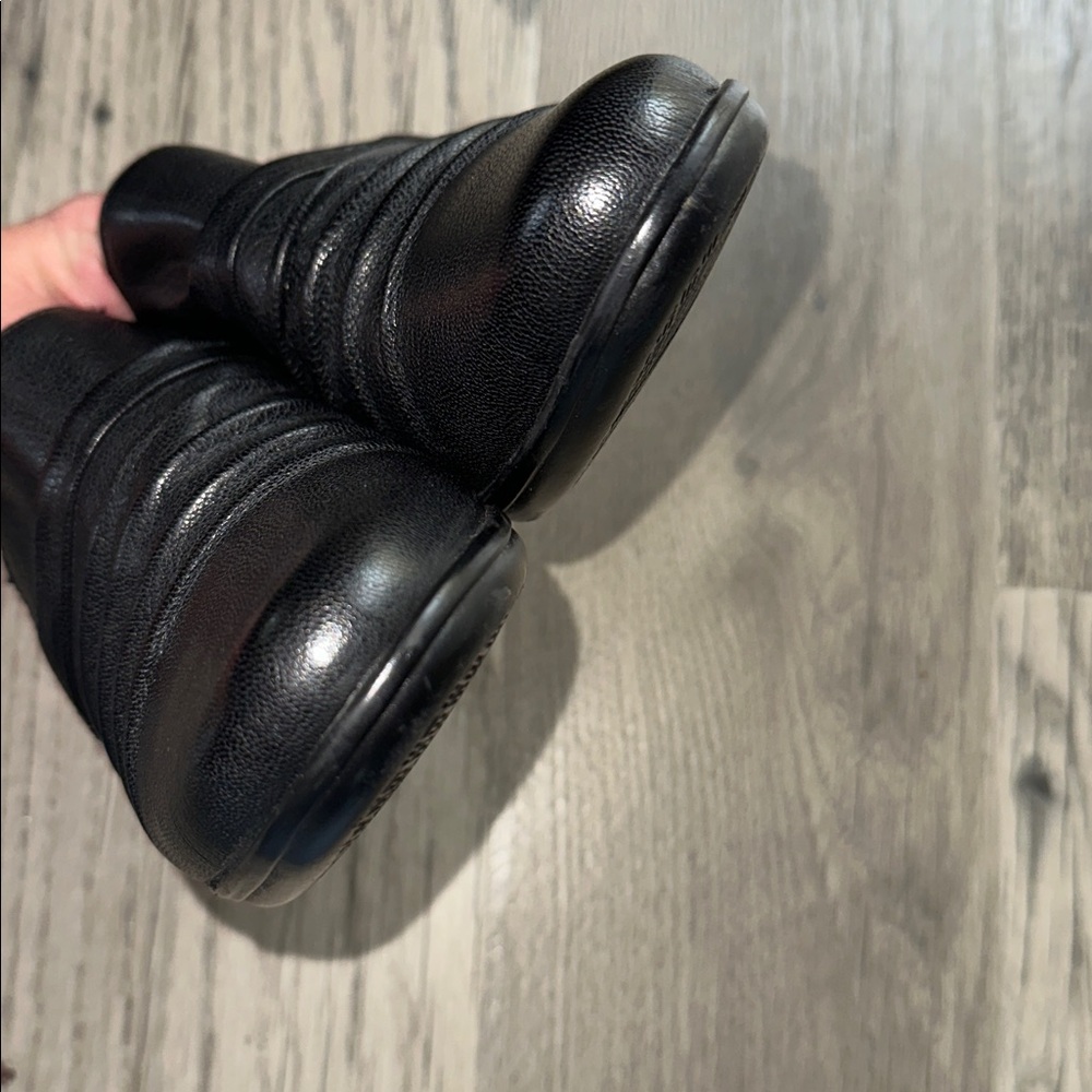 Clarks black Leather Slip-On Loafers chunky heal women’s size‎ 8 - Picture 7 of 11